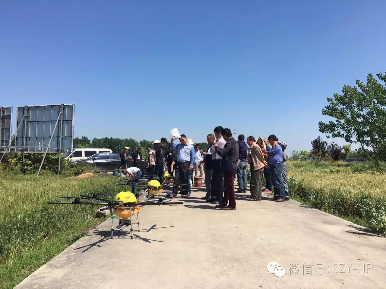 當(dāng)小農(nóng)用上無人機，數(shù)字鷹竭誠為您服務(wù) 