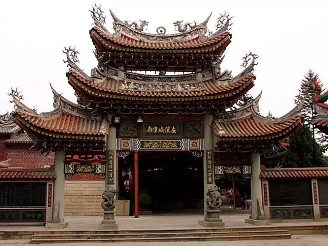 一代名相李光地故居贤良祠