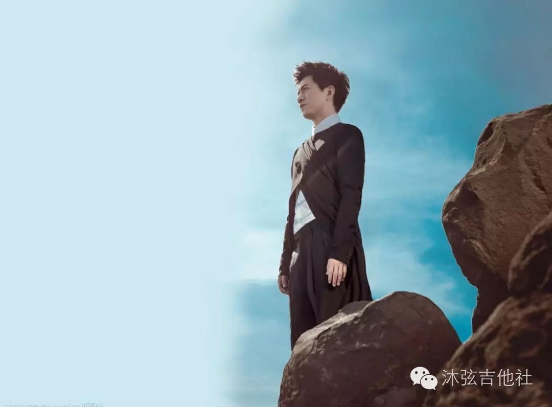 遥远的天空底下的你–李健
