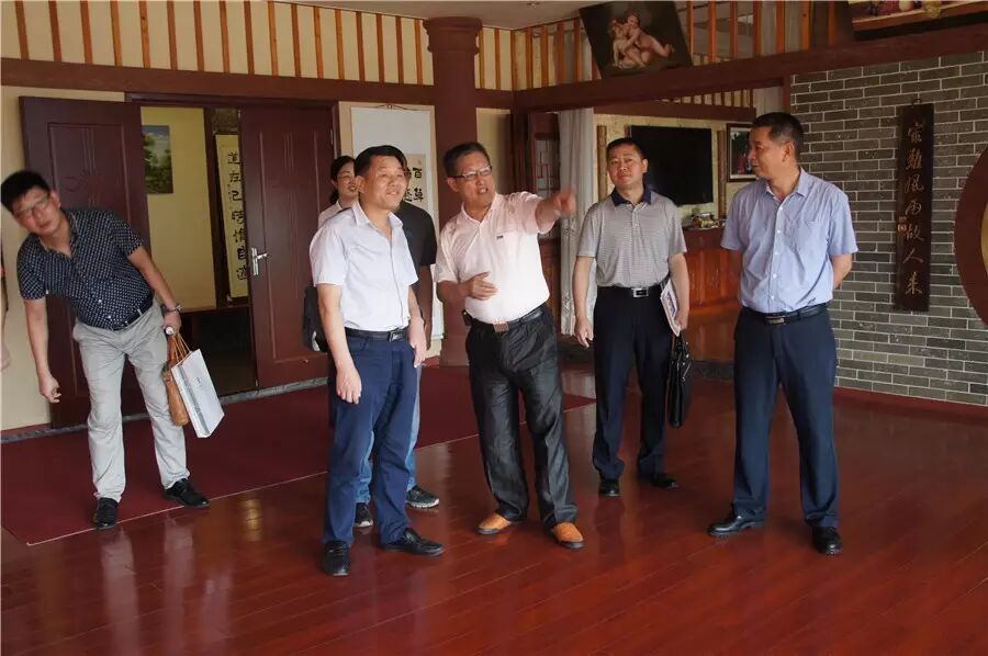 燃氣烤爐,旋轉爐,熱風循環爐,冷凍醒發箱,起酥機,組合爐-賽思達-世界級烘焙設備品牌