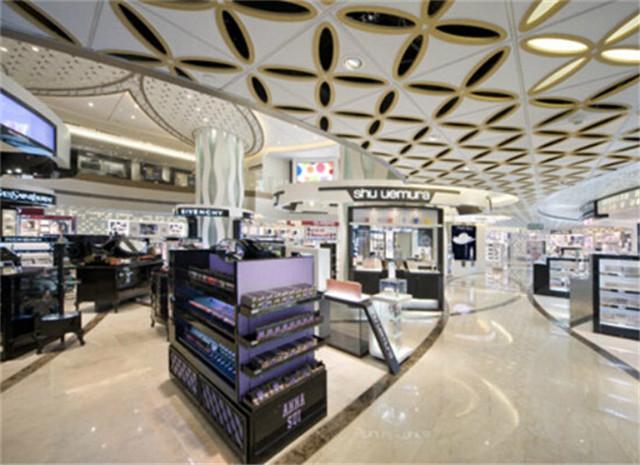 galleria免税店,galleria dfs 在当地人的心中,"dfs galleria at sun plaza"代表购物的新乐趣.
