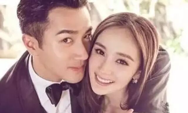 都说了杨幂不可能和刘恺威离婚,你看这恩爱的秀的,虐死...