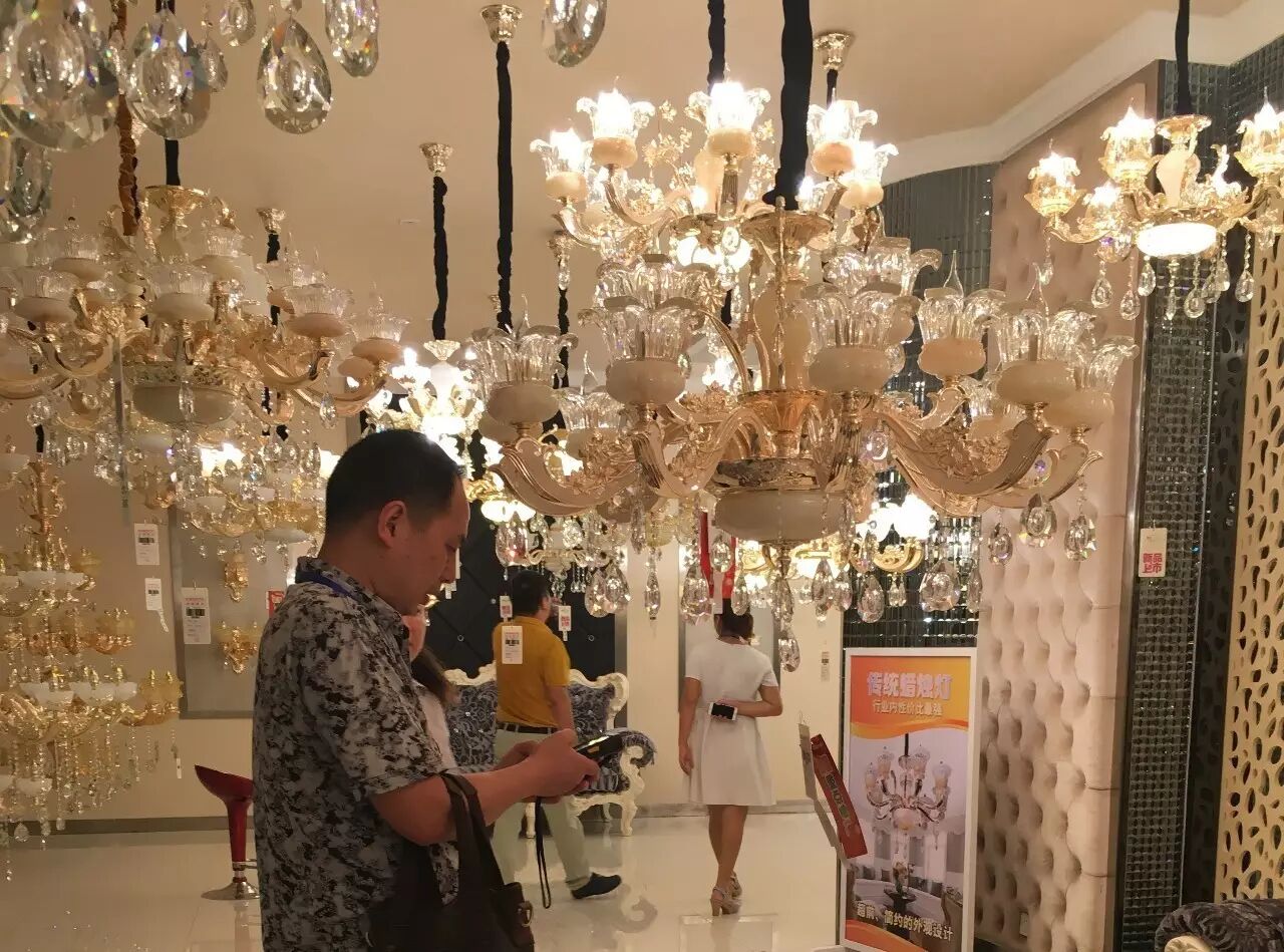 “品质+设计”双驱动 雷士家居照明升级转型显成效