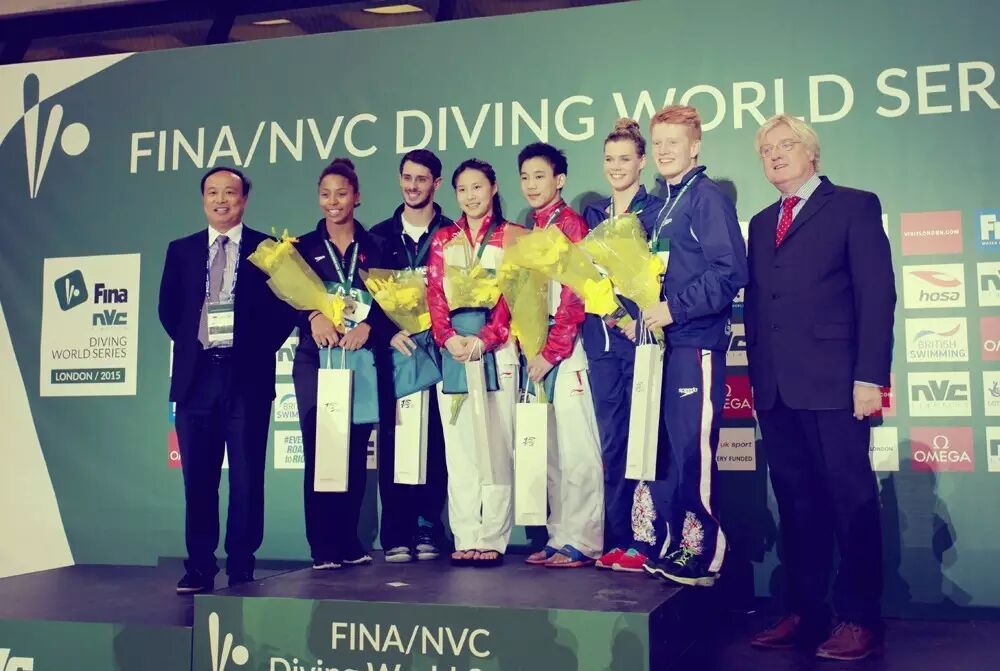 雷士，以光见证世界