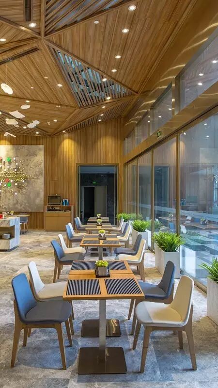 雷士商业丨光，让艺术简约而不简单