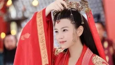 曝陈妍希陈晓7月办婚礼!“杨过”终于要娶“姑姑”啦