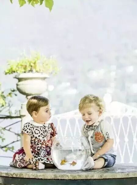 二胎政策一年多了47万小豆豆,美翻的兄弟姊妹装!-怀孕期