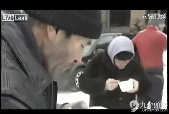 金三胖炮决玄永哲现场录像:血肉横飞,惨不忍睹(慎入) 金三胖炮决玄永哲现场录像:血肉横飞,惨不忍睹(慎入)