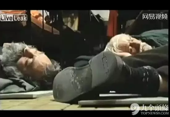 金三胖炮决玄永哲现场录像:血肉横飞,惨不忍睹(慎入) 金三胖炮决玄永哲现场录像:血肉横飞,惨不忍睹(慎入)