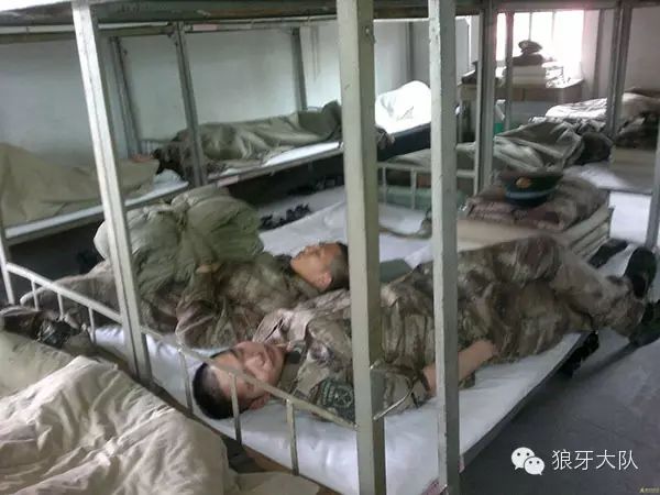 如果当年未当兵 - 军中之花《2》 - 军中之花博客 如果当年未当兵 - 军中之花《2》 - 军中之花博客