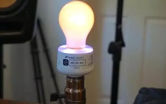 苹果iOS系统加入“Home”，你家智能灯泡支持吗？