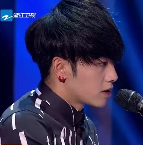 华晨宇改编世界名曲《菠萝菠萝蜜》