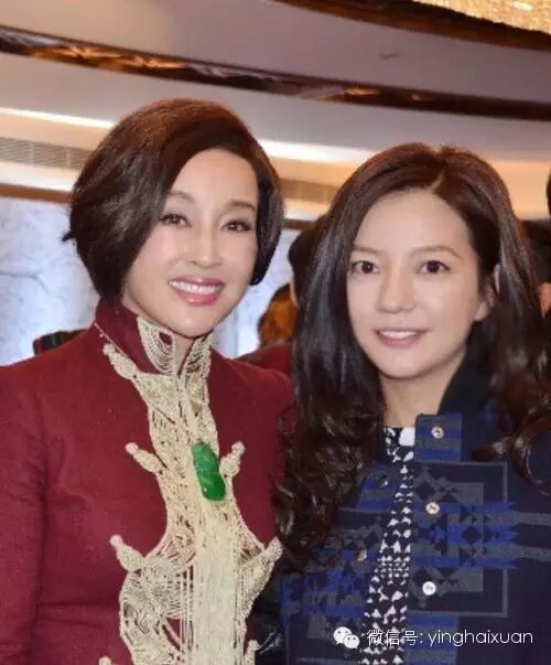 刘晓庆探班赵薇