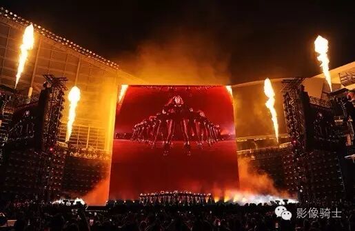 【视频】碧昂斯世界巡回演唱会 超乎想象的舞台表演