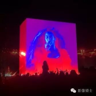 【视频】碧昂斯世界巡回演唱会 超乎想象的舞台表演