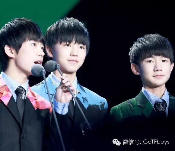 TFBOYS蝉联最受欢迎组合