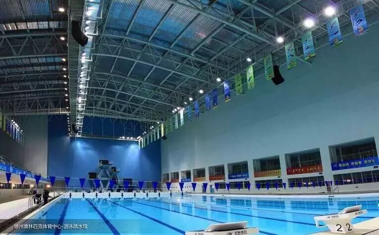 灯光说：国足昨晚2-0战胜卡塔尔队，我也见证了