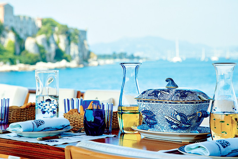 Valentino家的餐厅，豪华得你下巴掉下来