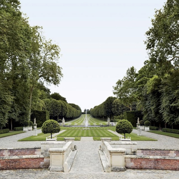 Valentino家的餐厅，豪华得你下巴掉下来