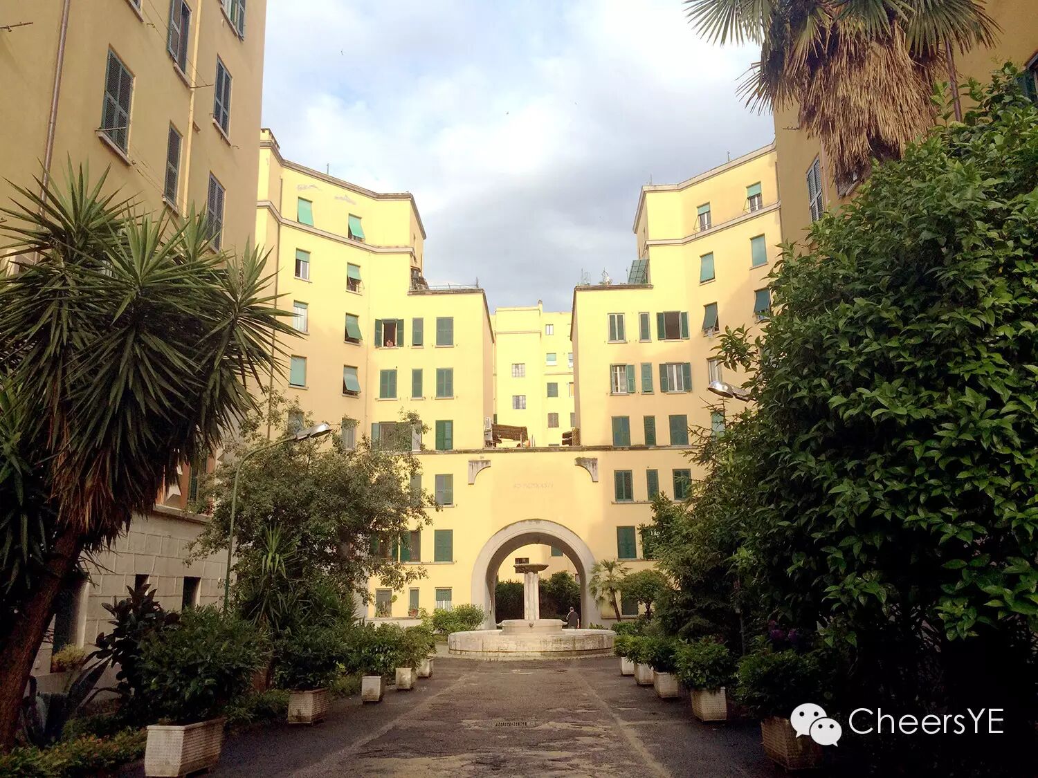 【跟著羅馬假日去度假】歐洲自由行之意大利篇。（羅馬、比薩、五漁邨、威尼斯超詳細攻略&游記，發給我的小夥伴們收藏用）