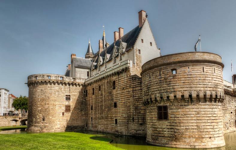 法国卢瓦尔河谷城堡攻略