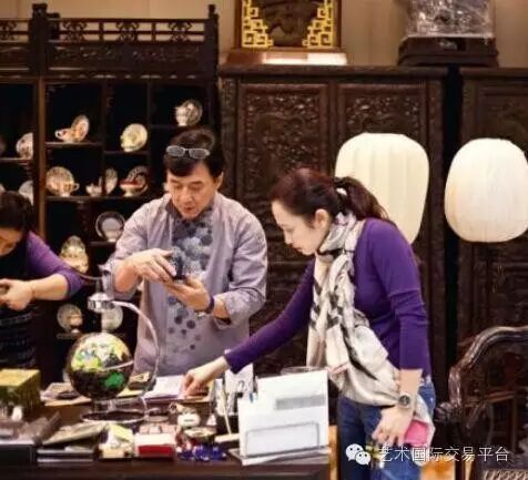 成龙竟然收藏着价值几亿的紫檀