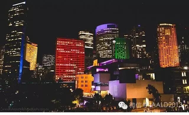 2016悉尼灯光音乐节如何艺术地“浓墨重彩”丨A·特讯