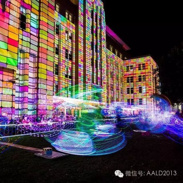 2016悉尼灯光音乐节如何艺术地“浓墨重彩”丨A·特讯