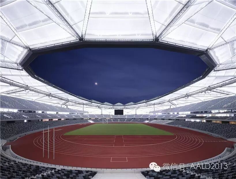 在光和彩的诱导下我们复制出的“不夜城”丨A · 趣谈