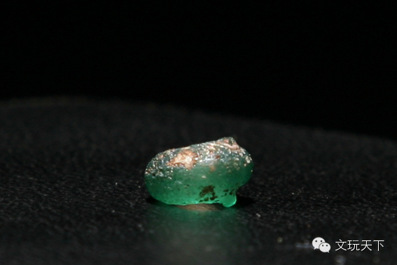 玻璃珠、琉璃珠、料珠称谓解析及各时期特征