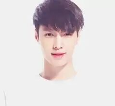 93年的奶茶妹妹怀孕,00年的易烊千玺庆生15岁,称99年的王俊凯有代沟…我们都老了!-怀孕期