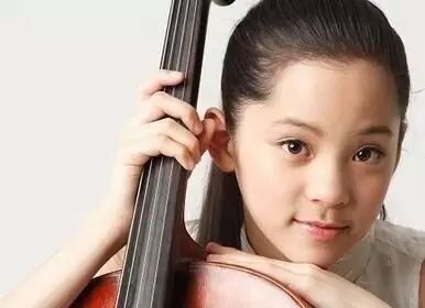 93年的奶茶妹妹怀孕,00年的易烊千玺庆生15岁,称99年的王俊凯有代沟…我们都老了!-怀孕期