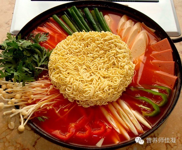 科普/方便面是垃圾食品吗？