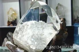 天然水晶与人造水晶的鉴别方法