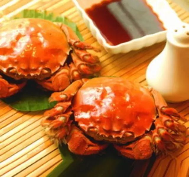 现在宁波市面上开卖的“阳澄湖大闸蟹”很可能是假的，因为……