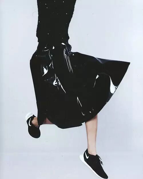 时尚达人听到生二胎后的奔跑动作全指导/设计关注856-怀孕期