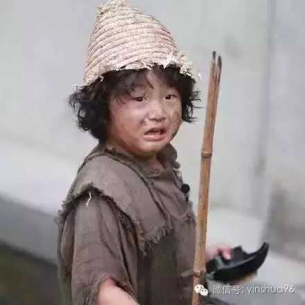 最牛乞丐,他唱歌不输李克勤,口才胜过郭德纲!