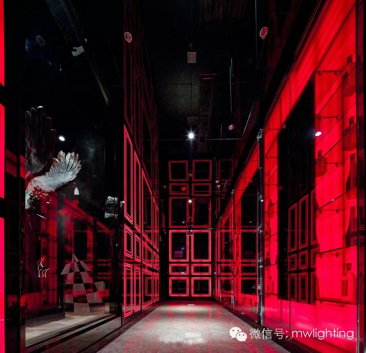 狂拽炫酷吊炸天，看设计师如何打造令人迷离的可可芭比