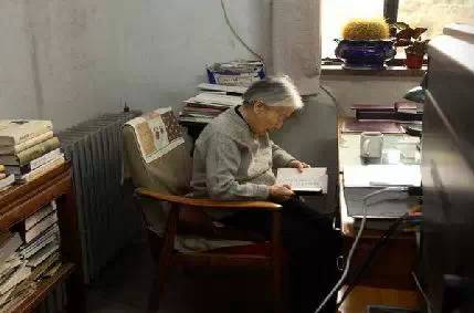 104歲的楊絳先生送給年輕人的9句話