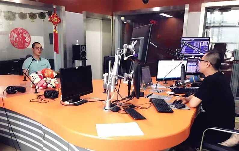 【甘肃都市调频独家专访赵鹏】人间低音炮,会让耳朵怀孕的好声音……-怀孕期