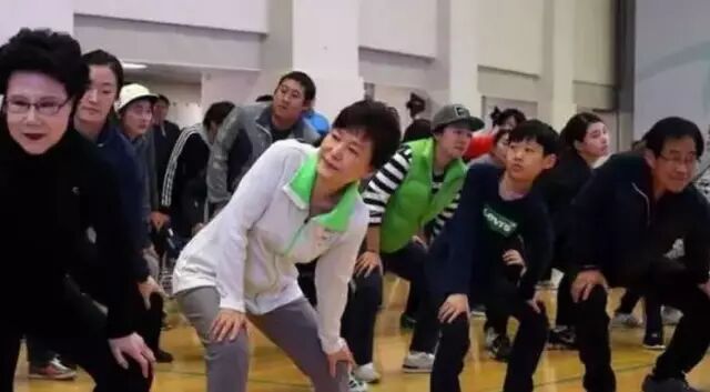 母亲朴槿惠：人要活得正直和真诚！