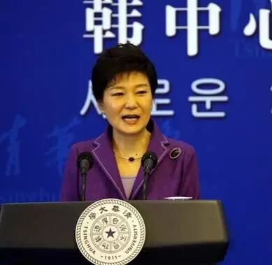 母亲朴槿惠：人要活得正直和真诚！