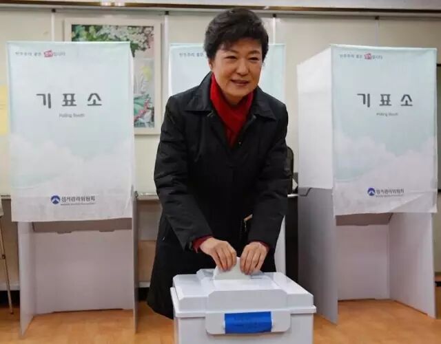 母亲朴槿惠：人要活得正直和真诚！