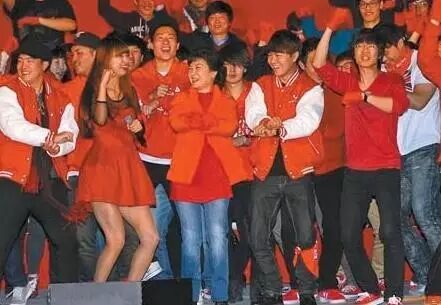 母亲朴槿惠：人要活得正直和真诚！