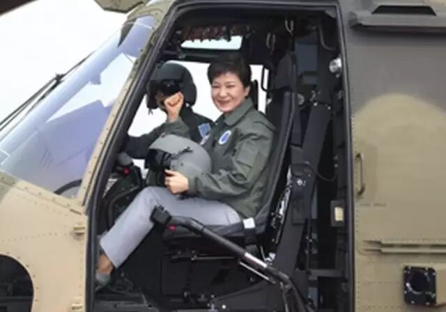 母亲朴槿惠：人要活得正直和真诚！