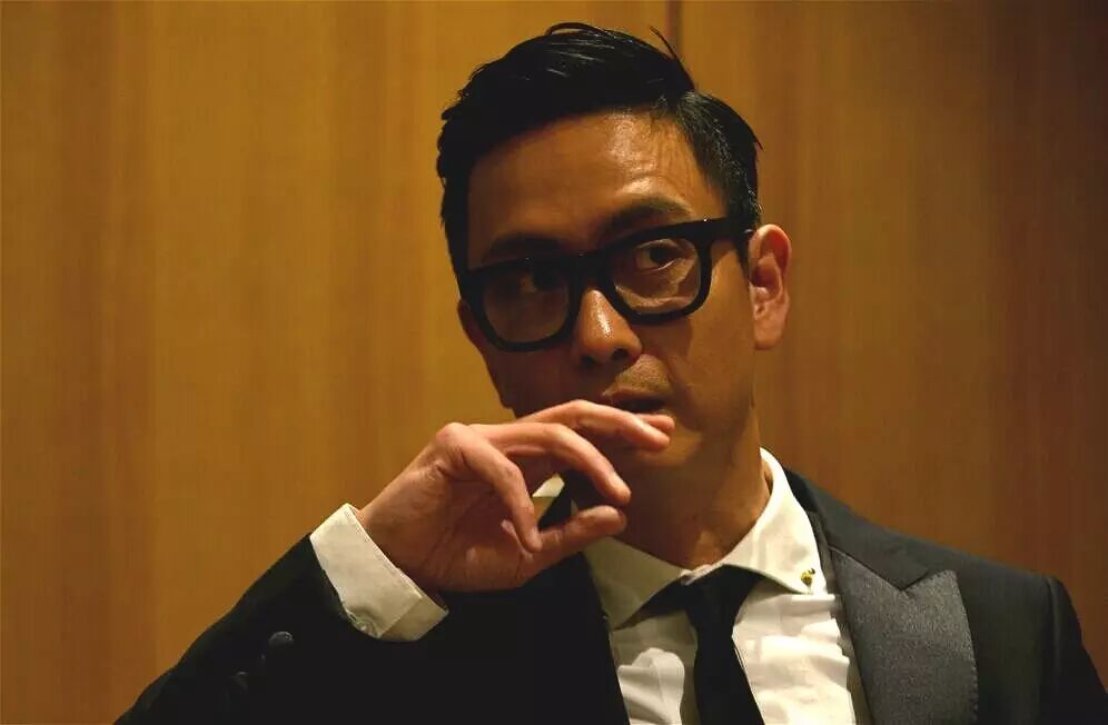 19年前赢过张国荣的“南海十三郎”,今明你能看到现场版