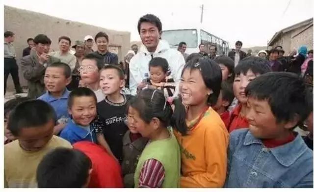 【净宇公益】古天乐:一生为慈善