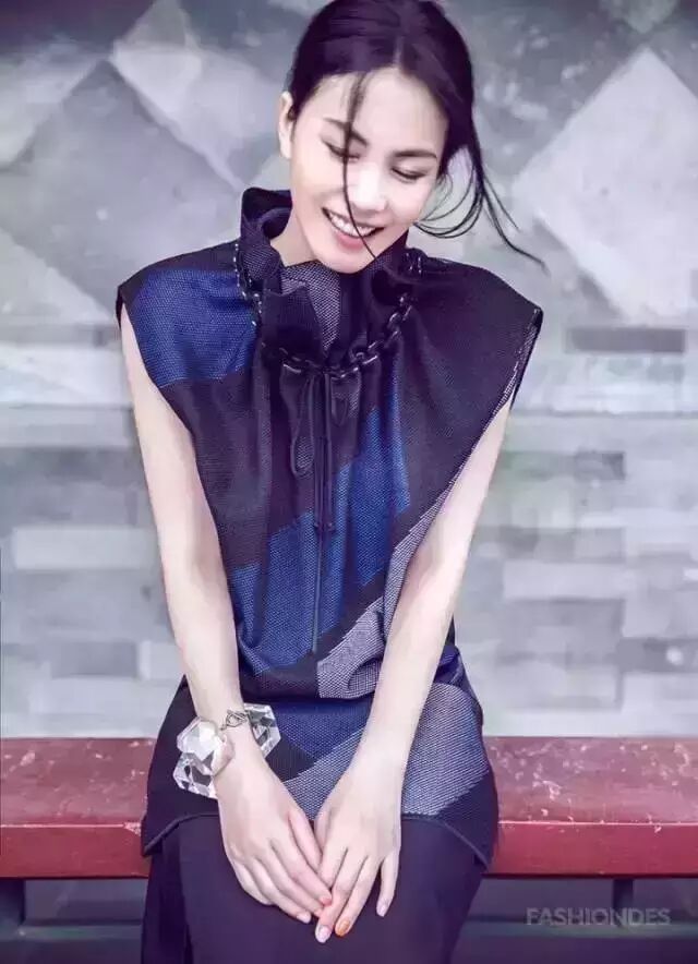 王菲凭什么让谢霆锋上瘾一辈子?