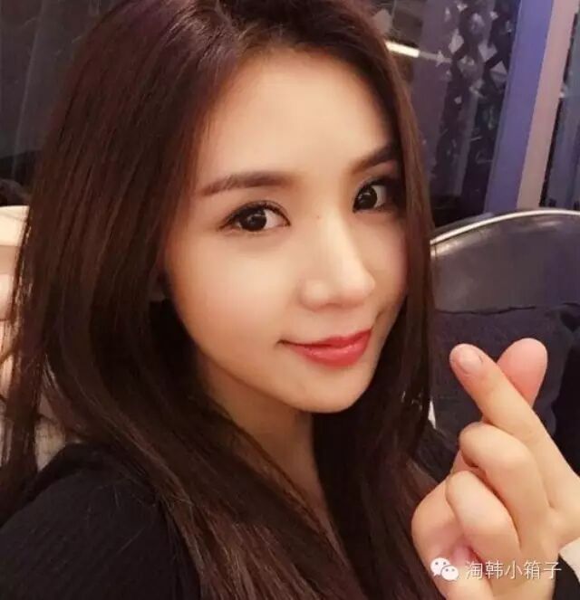 曹璐~在韩中国女歌手,人气 刷刷刷中~~~