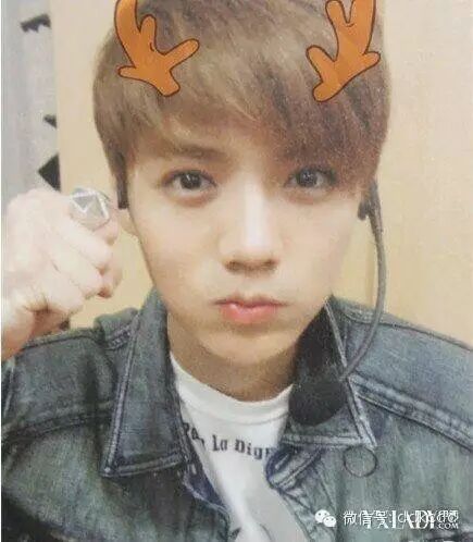 鹿晗允儿​到底是什么关系 盘点​鹿晗​人红后有哪些是非